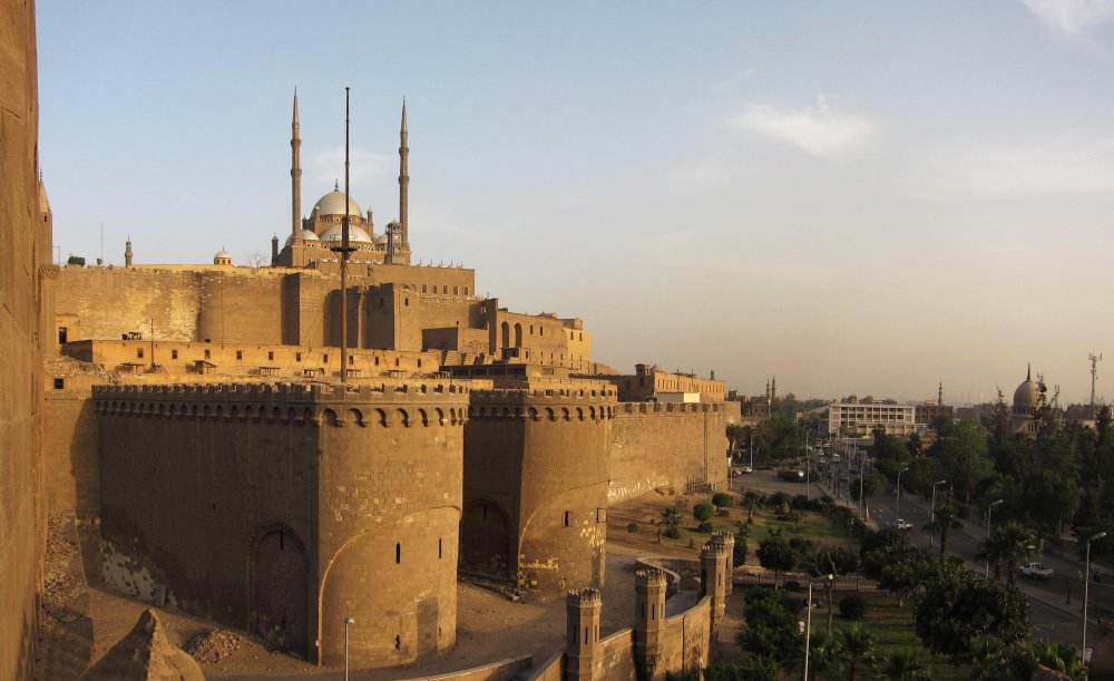 Flickr_-_HuTect_ShOts_-_Citadel_of_Salah_El.Din_and_Masjid_Muhammad_Ali_قلعة_صلاح_الدين_الأيوبي_ومسجد_محمد_علي_-_Cairo_-_Egypt_-_17_04_2010_(4).jpg