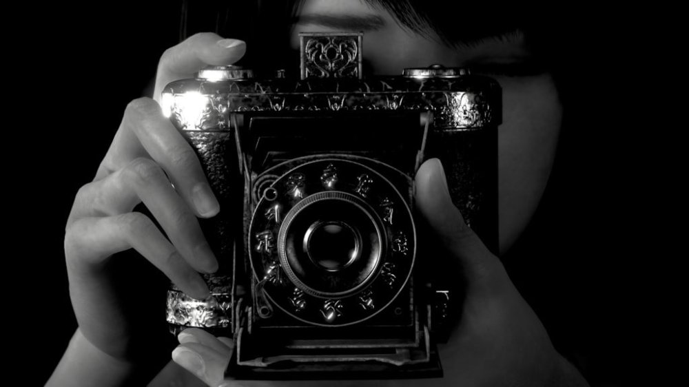FATAL_FRAME_II__Crimson_Butterfly_REMAKE_-_04_Camera_Obscura.jpg