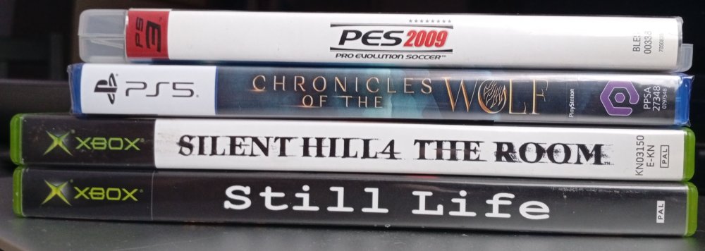 PES2009, Chronicles of the Wolf, Silent Hill 4 i Still Life grzbiety.jpg